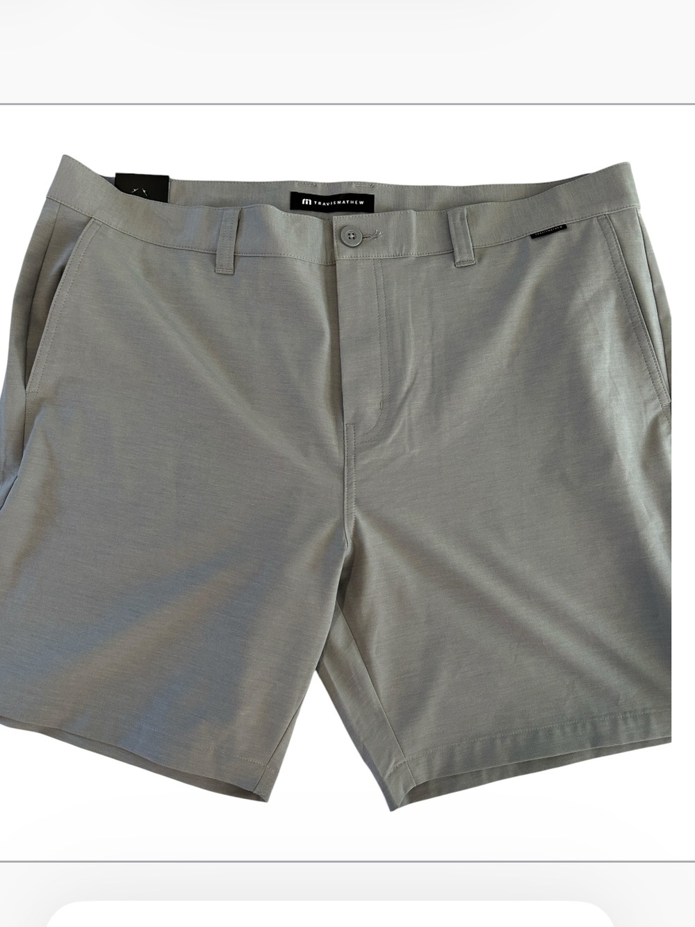 Travis Matthew ECO Tech Chino Fabric Blend 8” inseam Grey, Size 40 - Picture 3 of 9